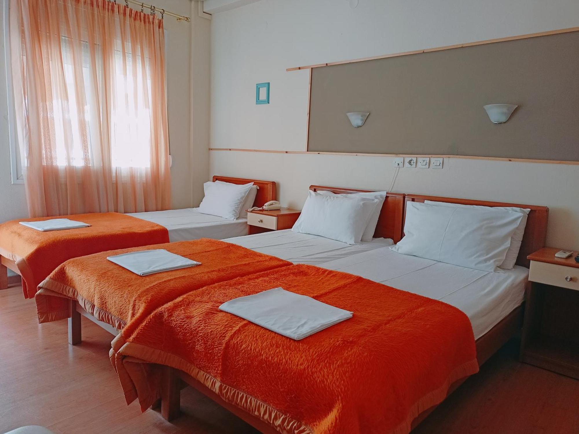 Efstratios Hotel Loutra Edipsou  Zimmer foto