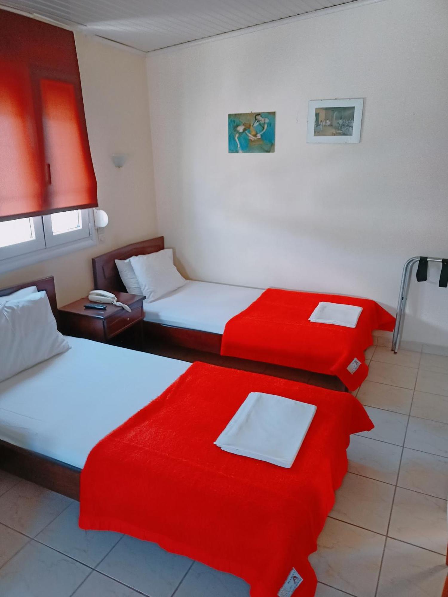 Efstratios Hotel Loutra Edipsou  Zimmer foto