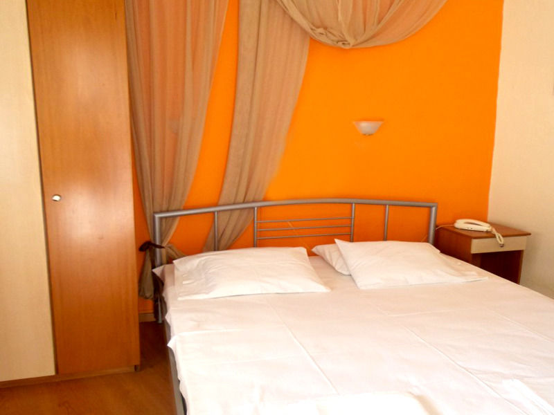 Efstratios Hotel Loutra Edipsou  Exterior foto